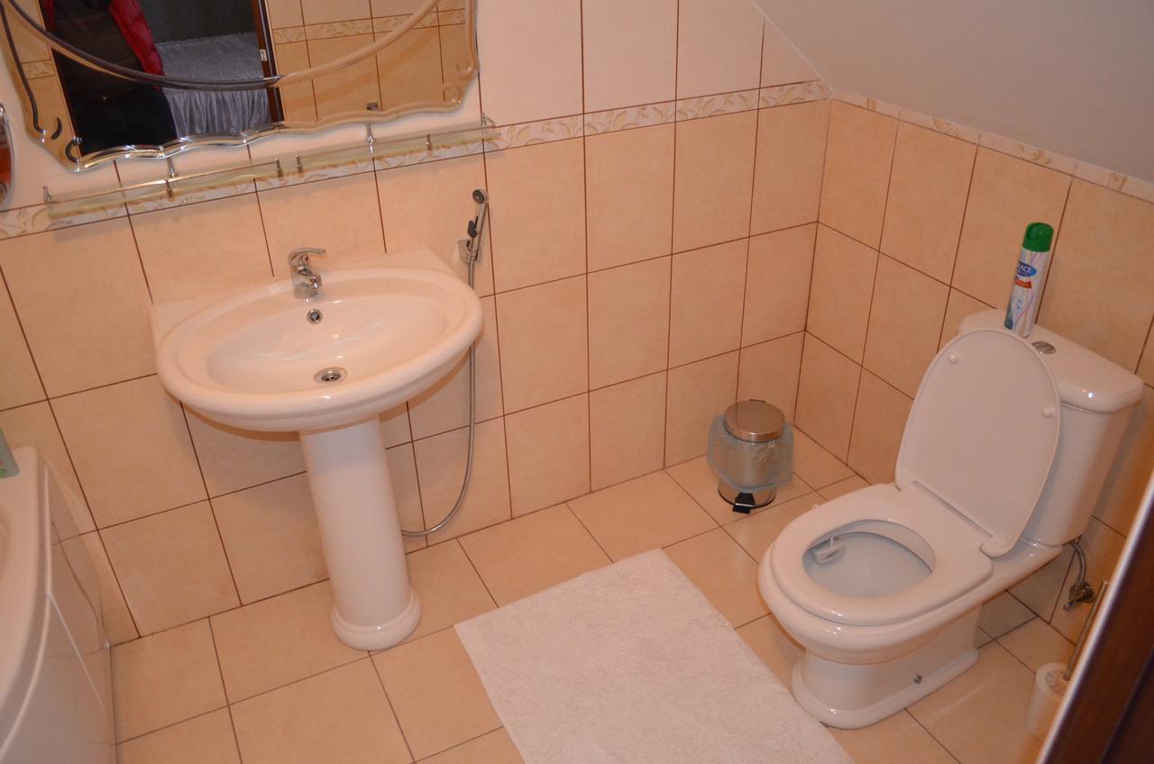 Hotel Fiyesta Sztarokosztyantinyiv Kültér fotó